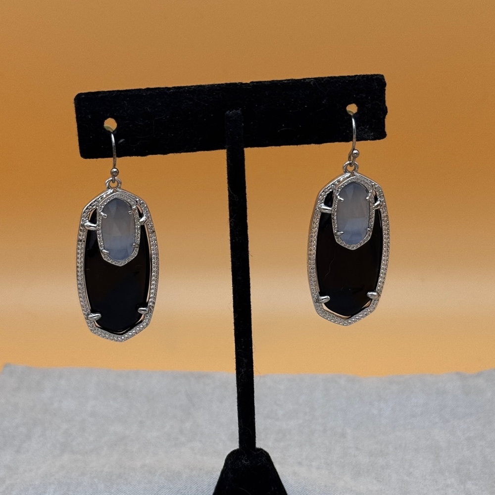Emmy Black glass and grey cats eye in Silver Earrings